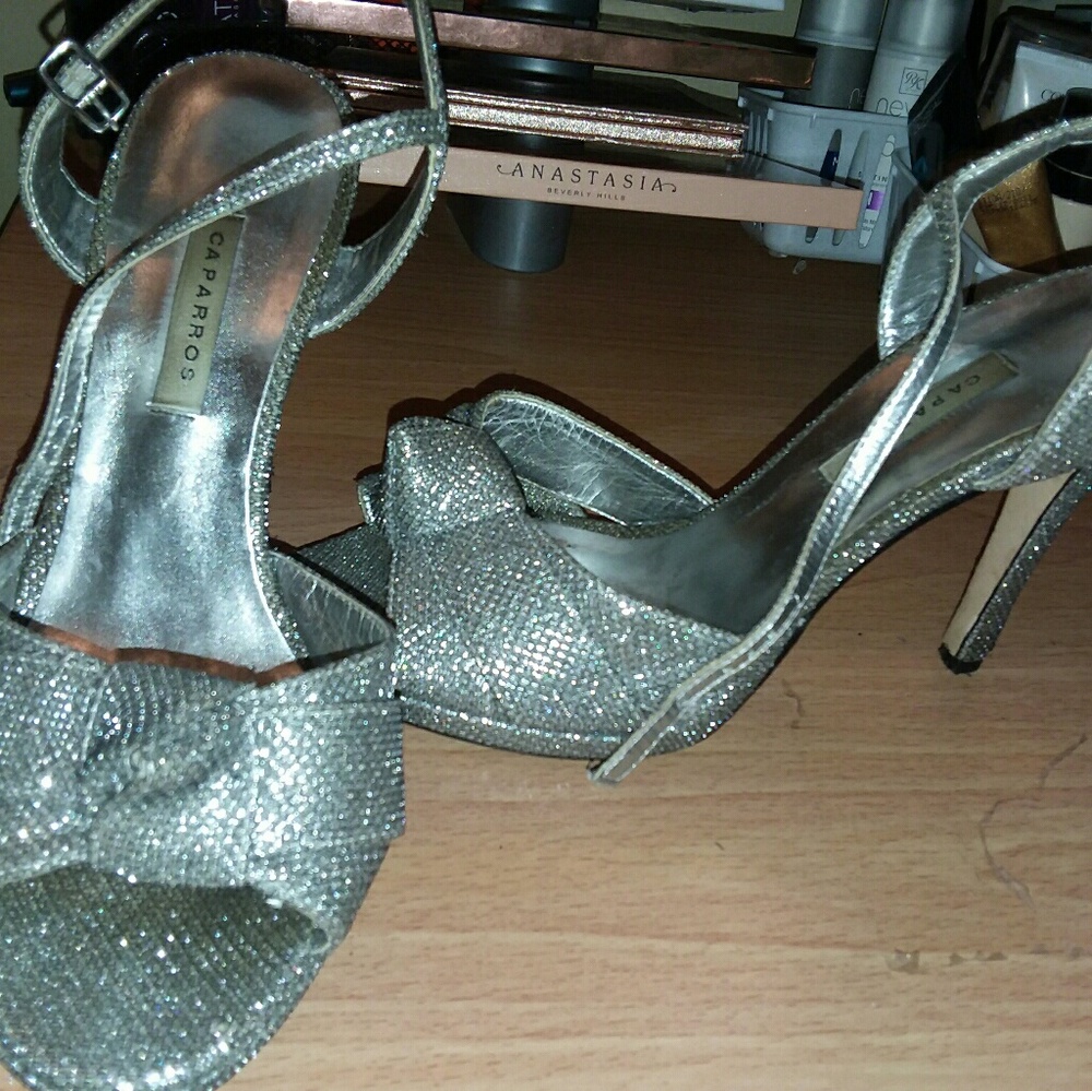 Shinny silver heels